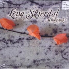 Lena Skjerdal – Mjuke vek