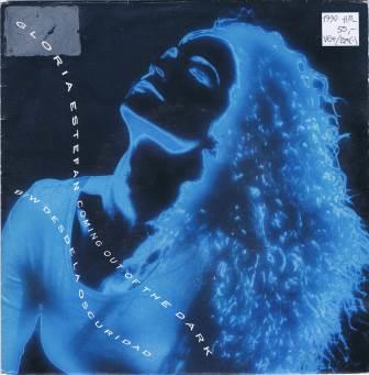 Gloria Estefan – Coming out of the dark